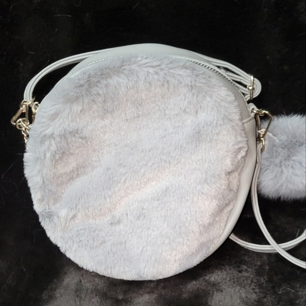 Round purse